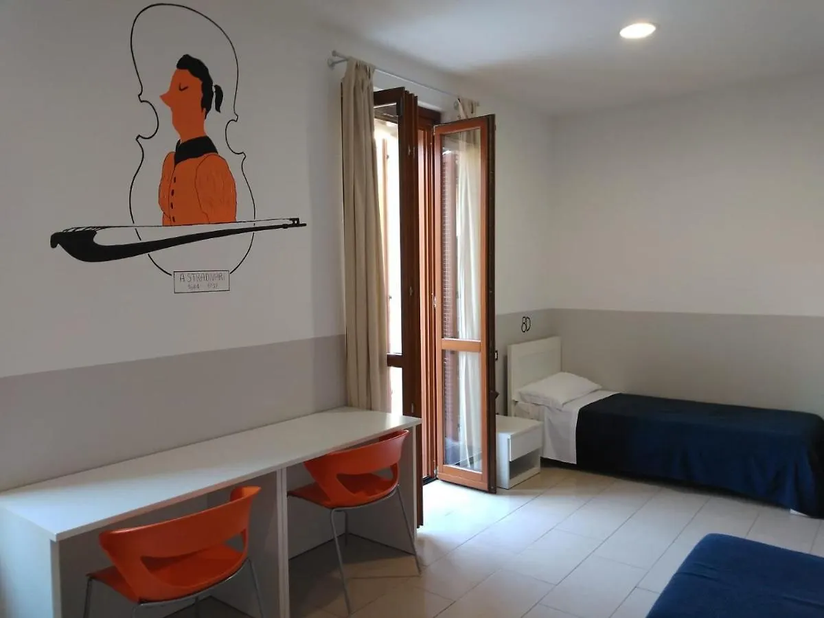 Hostel L'Archetto Cremona Włochy